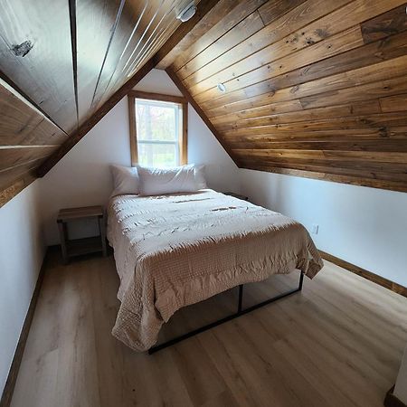The Cabins At Northwood Trails Hot Springs Bagian luar foto